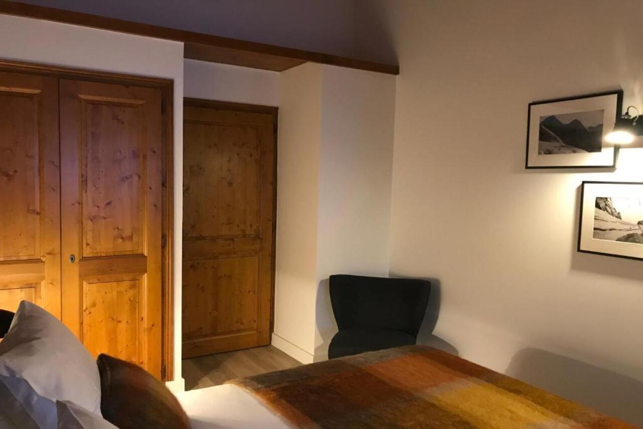 Aparthotel La De L'ours