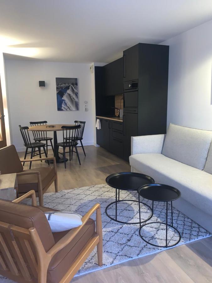 La De L'ours Aparthotel