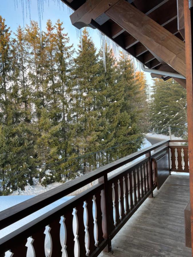 Aparthotel La De L'ours